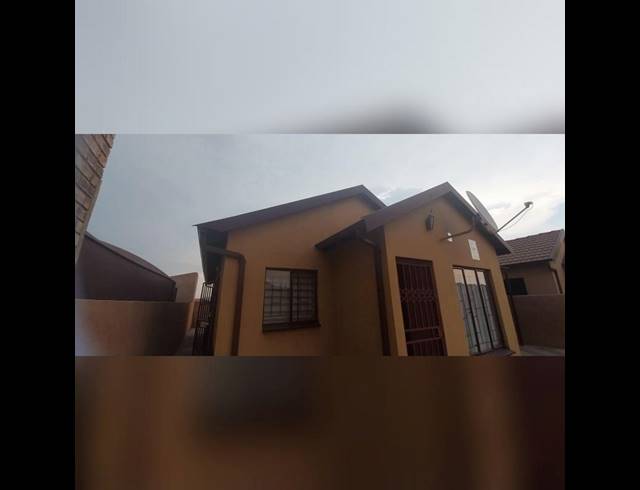 3 BEDROOM HOUSE FOR SALE IN SOSHANGUVE VV